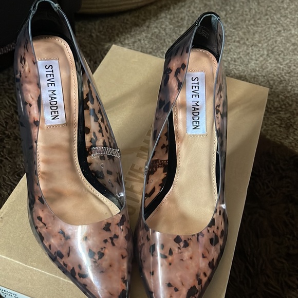 Steve Madden Daisie Leopard Patent Pump Women’s US size 7 - Picture 3 of 6